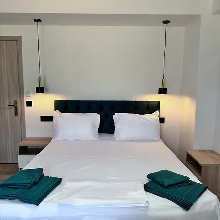 Central Studios Apartments 公寓